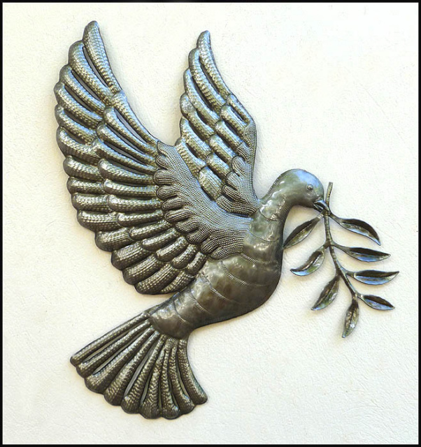 Haitian metal art bird wall hanging