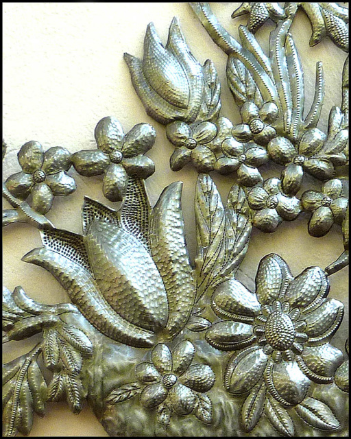 Hantian metal art floral wall hanging