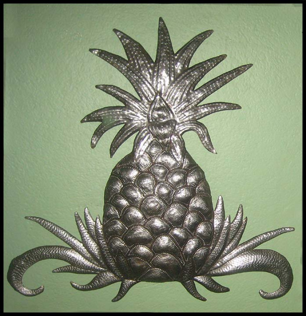 Haiti Metal Art - Pineapple